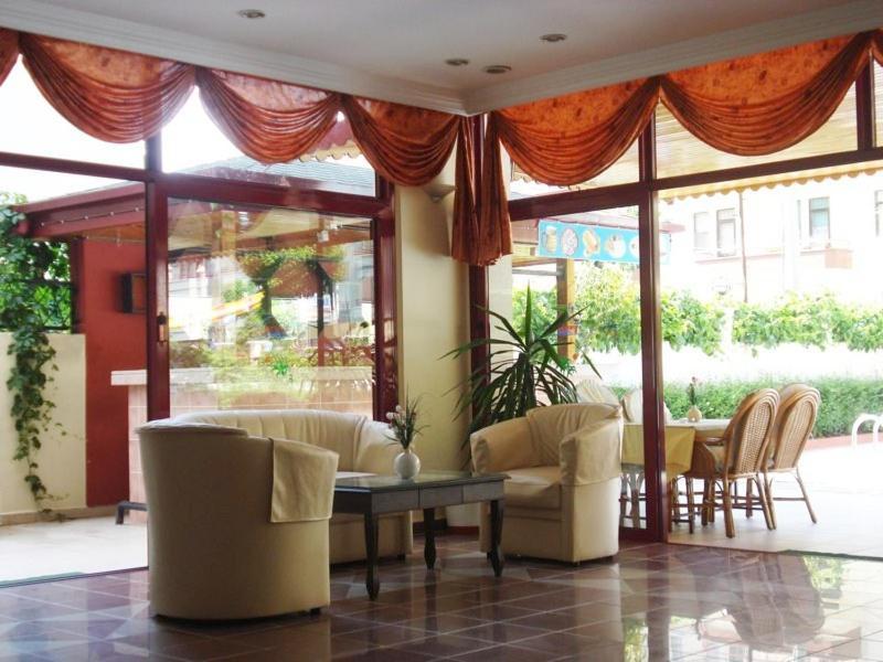 Amber-rose Apart Otel 3*