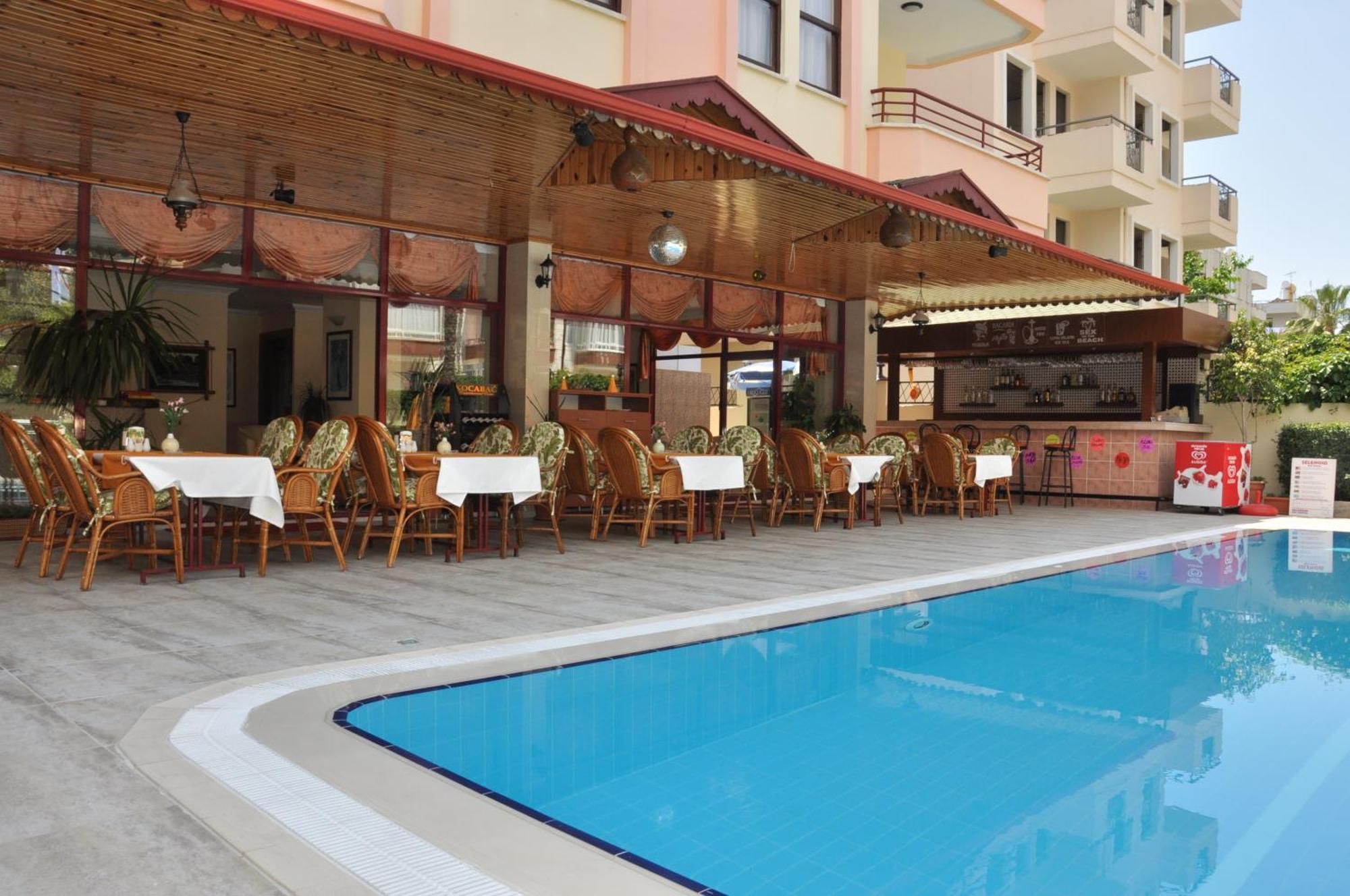 Apart Otel Amber-rose 3*
